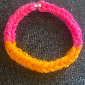 Rubber band bracelet pink and orange thick